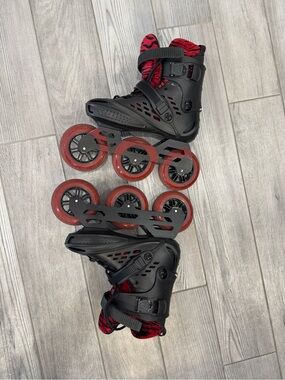 Roces X35 110 Ilia Savosin Roller Blades Jurassic Red - MENS 7 | WOMENS 9